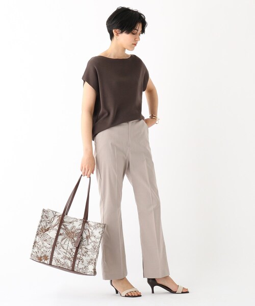 OPAQUE.CLIP(オペークドットクリップ)の「◆ウーリッシュトロピカル フレアパンツ【WEB限定サイズ】(その他パンツ・レディース・ブラック/ブルー/ライトベージュ・40/38/42/36/34)」の7枚目の写真