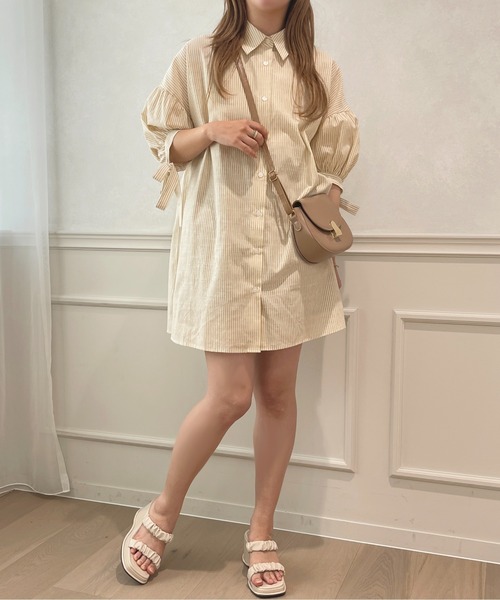apres jour(アプレジュール)の「パフスリーブチュニックブラウス【ZOZOTOWN限定アイテム】(シャツ/ブラウス・レディース・ネイビー/ミント/ベージュ/ピンク/オフホワイト・X-LARGE/フリー)」の8枚目の写真