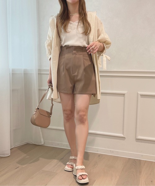 apres jour(アプレジュール)の「パフスリーブチュニックブラウス【ZOZOTOWN限定アイテム】(シャツ/ブラウス・レディース・ネイビー/ミント/ベージュ/ピンク/オフホワイト・X-LARGE/フリー)」の10枚目の写真