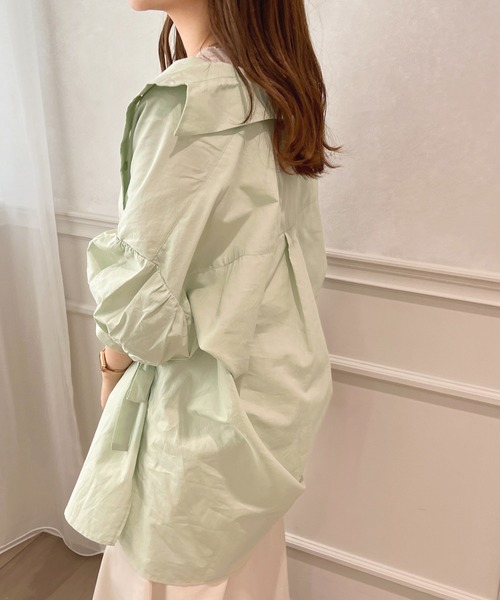 apres jour(アプレジュール)の「パフスリーブチュニックブラウス【ZOZOTOWN限定アイテム】(シャツ/ブラウス・レディース・ネイビー/ミント/ベージュ/ピンク/オフホワイト・X-LARGE/フリー)」の14枚目の写真