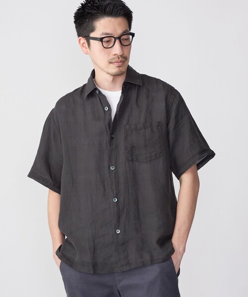 SHIPS（シップス）の「SHIPS: エアリー ラミー ガーメントダイ レギュラーカラーシャツ S/S（シャツ/ブラウス・メンズ・ライトグレー/ブラック/ネイビー/オリーブ・SMALL/MEDIUM/LARGE/X-LARGE）」の2枚目の写真