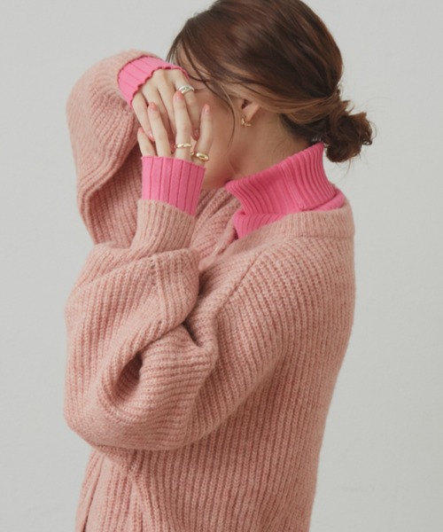 VANNIE U(ヴァニーユー)の「フィンガータートルニット(ニット/セーター・レディース・ブラック/ベージュ/パープル/ブラウン/ピンク/グリーン/アイボリー/レッド/グレー/ライトグレー・FREE)」の10枚目の写真