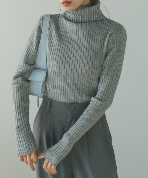 VANNIE U(ヴァニーユー)の「フィンガータートルニット(ニット/セーター・レディース・ブラック/ベージュ/パープル/ブラウン/ピンク/グリーン/アイボリー/レッド/グレー/ライトグレー・FREE)」の5枚目の写真