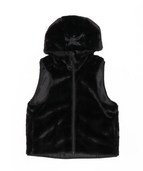 LUGIVA(ルギヴァ)の「ボアライナー付きマウンテンパーカー(マウンテンパーカー・レディース・オフホワイト/ブラック/カーキ・M)」の6枚目の写真