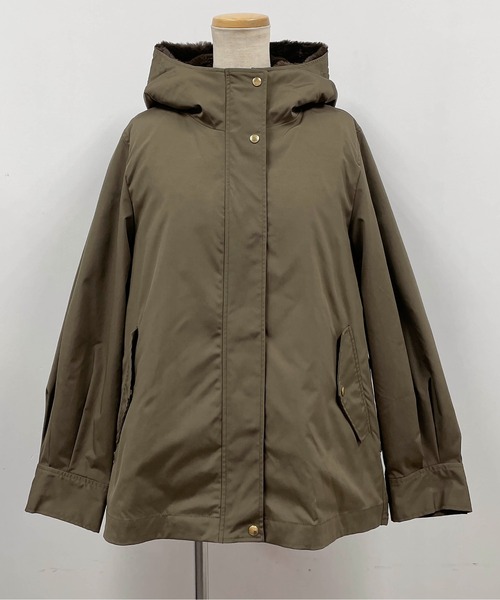 LUGIVA(ルギヴァ)の「ボアライナー付きマウンテンパーカー(マウンテンパーカー・レディース・オフホワイト/ブラック/カーキ・M)」の8枚目の写真