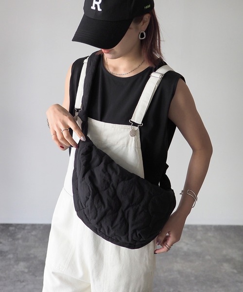 Riberry（リベリー）の「キルティングミニショルダーバッグ（ショルダーバッグ・レディース・アイボリー/ブラック/カーキ/イエロー/ベージュ・FREE）」の19枚目の写真