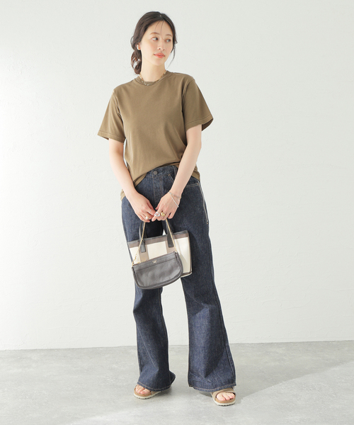 Spick & Span（スピックアンドスパン）の「ピグメントダイベーシックTシャツ（Tシャツ/カットソー・レディース・チャコールグレー/キャメル・FREE）」の4枚目の写真