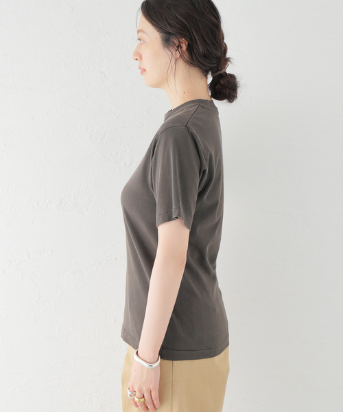 Spick & Span（スピックアンドスパン）の「ピグメントダイベーシックTシャツ（Tシャツ/カットソー・レディース・チャコールグレー/キャメル・FREE）」の14枚目の写真