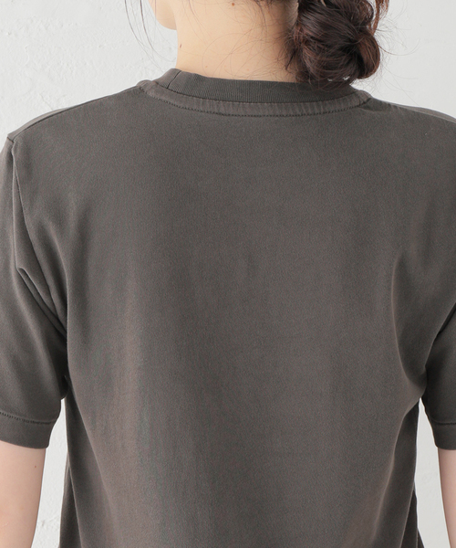 Spick & Span（スピックアンドスパン）の「ピグメントダイベーシックTシャツ（Tシャツ/カットソー・レディース・チャコールグレー/キャメル・FREE）」の21枚目の写真