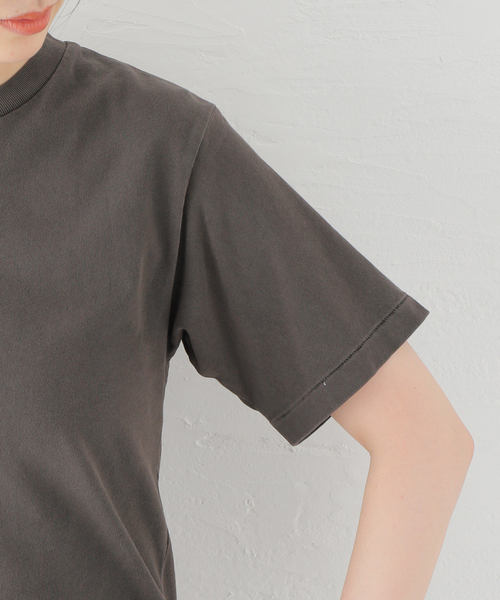 Spick & Span（スピックアンドスパン）の「ピグメントダイベーシックTシャツ（Tシャツ/カットソー・レディース・チャコールグレー/キャメル・FREE）」の22枚目の写真
