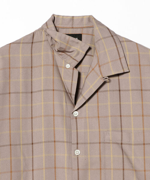 BEAMS(ビームス)の「BEAMS / レーヨンツイルチェック オープンカラーシャツ(シャツ/ブラウス・メンズ・ベージュ/ネイビー・M/L/XL/S)」の12枚目の写真