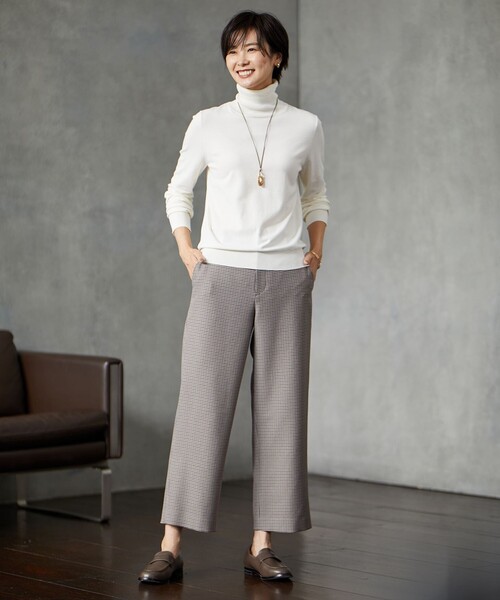 J.PRESS Ladies(J.プレス レディス)の「【洗える】PRINCE タートルネック ニット(ニット/セーター・レディース・パープル系/アイボリー系/ライトグレー系/ブラック系/ベージュ系/サックスブルー系・SMALL)」の15枚目の写真