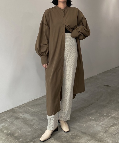 hellam(へラム)の「ボリュームスリーブシャツワンピース(シャツワンピース・レディース・ブラック/ブラウン/オフホワイト・FREE)」の4枚目の写真