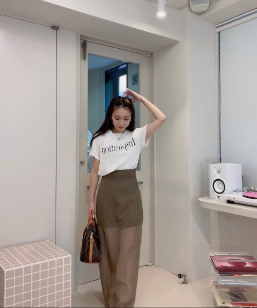 LOPEW（ロピュ）の「シアードッキングSK（スカート・レディース・ブラック/ブラウン/クリーム・SMALL/MEDIUM）」の3枚目の写真