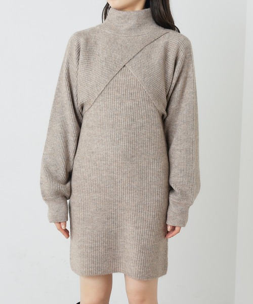 Chico（チコ）の「【新色追加】ハイネックミニワンピース+クロスニット