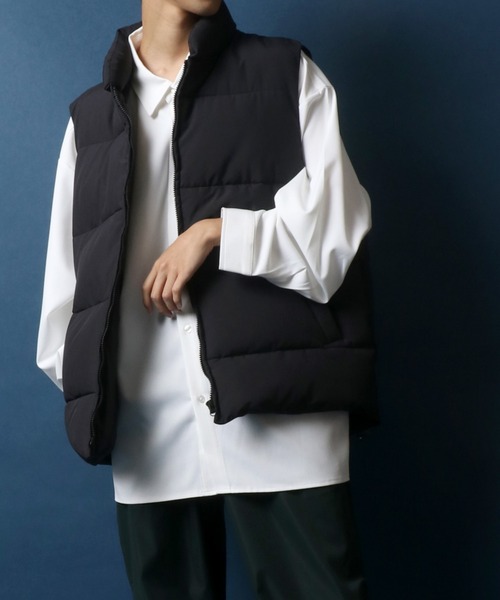 ANPAS（アンパス）の「ANPAS Stretch Oversize Eco Down Vest/ANPAS 別注 ストレッチ オーバーサイズ エコダウンベスト（ダウンベスト・メンズ・ブラック/グリーン/グレイッシュベージュ・M/L）」の5枚目の写真