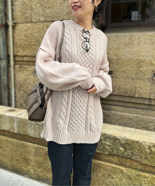 Chez toi(シェトワ)の「オーバーサイズケーブルニットプルオーバー(ニット/セーター・レディース・ブラック/オリーブ/ライトベージュ・FREE)」の19枚目の写真