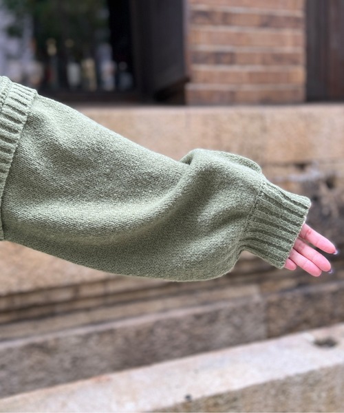 Chez toi(シェトワ)の「オーバーサイズケーブルニットプルオーバー(ニット/セーター・レディース・ブラック/オリーブ/ライトベージュ・FREE)」の6枚目の写真