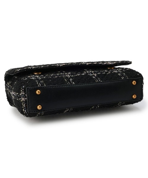 Guess(ゲス)の「CESSILY Convertible Xbdy Flap(ショルダーバッグ・レディース・ホワイト×ブラック・ONE SIZE)」の5枚目の写真