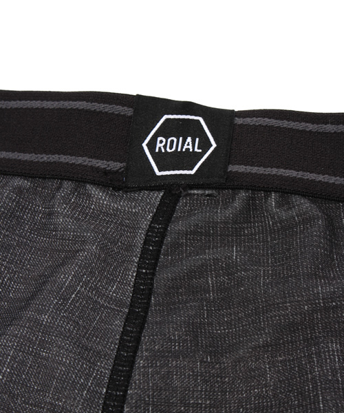 roial（ロイアル）の「VEIN / ROIAL(ロイアル）速乾 無地 ボードショーツ用ボクサーパンツ（水着・メンズ・ブラック/ネイビー・MEDIUM/LARGE/SMALL）」の6枚目の写真
