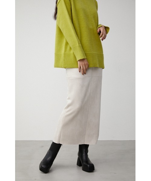 AZUL by moussy（アズールバイマウジー）の「FAUX SUEDE SLIT SKIRT/フェイクスエードスリットスカート（スカート・レディース・ブラック/ライトブラウン/ライトベージュ・SMALL/MEDIUM）」の13枚目の写真