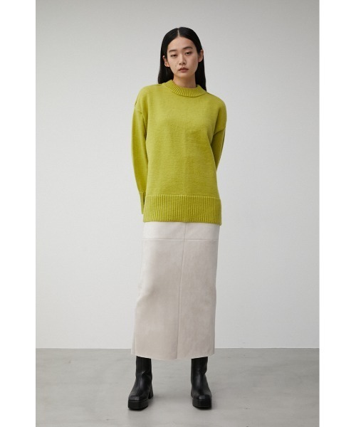 AZUL by moussy（アズールバイマウジー）の「FAUX SUEDE SLIT SKIRT/フェイクスエードスリットスカート（スカート・レディース・ブラック/ライトブラウン/ライトベージュ・SMALL/MEDIUM）」の14枚目の写真