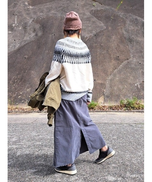 HONEYSUCKLE ROSE(ハニーサックルローズ)の「【HONEYSUCKLE ROSE】求心柄ニット(ニット/セーター・レディース・ベージュ/オフホワイト・M/L)」の6枚目の写真