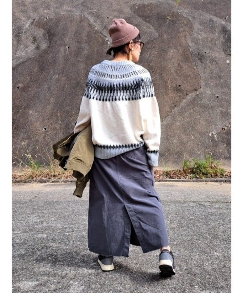 HONEYSUCKLE ROSE(ハニーサックルローズ)の「【HONEYSUCKLE ROSE】求心柄ニット(ニット/セーター・レディース・ベージュ/オフホワイト・M/L)」の5枚目の写真