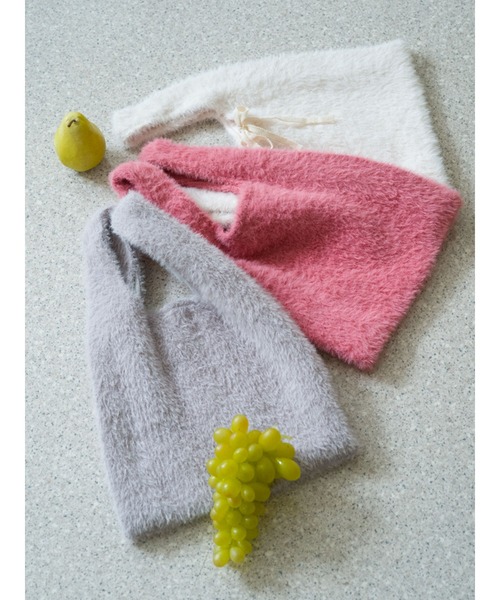 Lugnoncure(ルノンキュール)の「シャギーニットマルシェバッグ(ハンドバッグ・レディース・オフホワイト/グレー/ピンク・フリ-)」の3枚目の写真