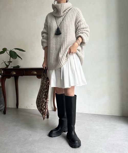 DouDou（ドゥドゥ）の「アルパカMIX BIGタートル（ニット/セーター・レディース・ブラック/グレイッシュベージュ/ピンク・FREE）」の4枚目の写真