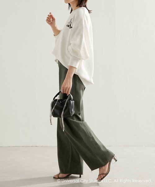 COLLAGE GALLARDAGALANTE(コラージュガリャルダガランテ)の「UNIVERSAL/CHUCKY ロゴスウェット(スウェット・レディース・ホワイト・FREE)」の10枚目の写真