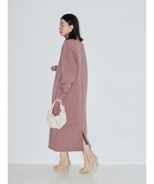 AMERICAN HOLIC(アメリカンホリック)の「モックネック裏起毛ワンピース①(ワンピース・レディース・ブラウン/カーキ/ピンク・M/L)」の4枚目の写真