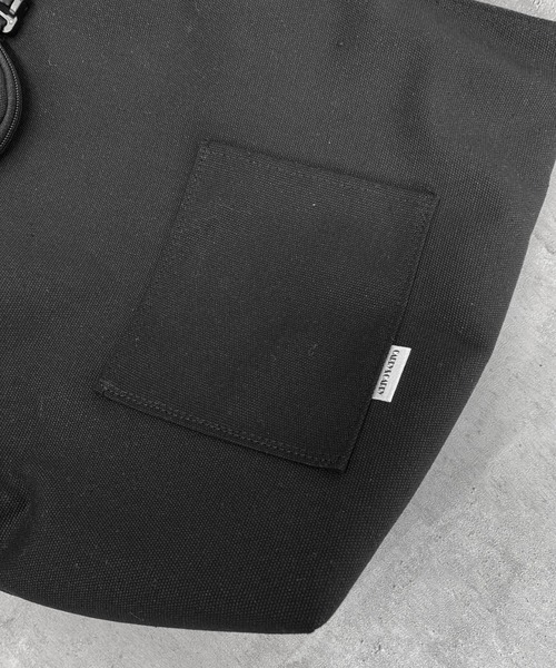 LVEU.(ラブユ.)の「【LVEU.】ミニポーチ付きキャンバストートバッグ / バッグ 鞄 BAG キャンバス トート ポーチ A4 スクエア 肩掛け ブラック(トートバッグ・レディース・ブラック・FREE)」の14枚目の写真