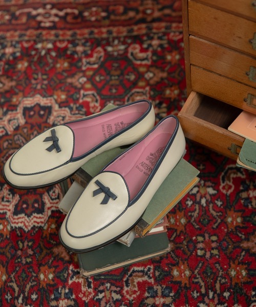 Dot＆Stripes CHILD WOMAN（ドットアンドストライプス　チャイルドウーマン）の「ARTESANOS　ベルジャンシューズ（ローファー・レディース・ネイビー/アイボリー/レッド/その他/シルバー/ピンク/サックスブルー/ブラウン/ブラック・38/36/37）」の15枚目の写真