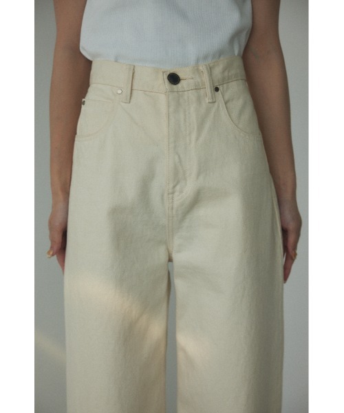 BLACK BY MOUSSY（ブラックバイマウジー）の「PUNA white denim