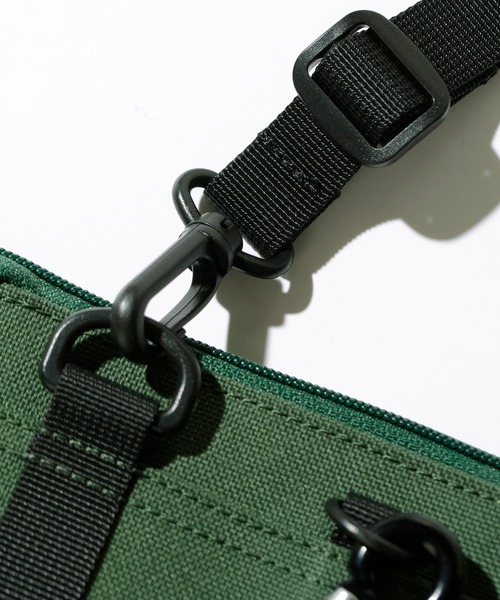 XLARGE(エクストララージ)の「RUBBER PATCHED SHOULDER BAG(ショルダーバッグ・メンズ・ブラック/オリーブ・ONE SIZE)」の6枚目の写真