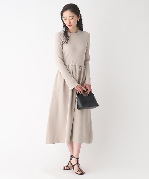 OPAQUE.CLIP（オペークドットクリップ）の「◆ドッキングニットワンピース【洗濯機洗い可】（ワンピース・レディース・ブラック/ライトグレー/ホワイト系5・40/38）」の4枚目の写真