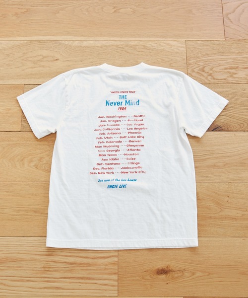 ANGIE(アンジー)の「ツアーロゴTシャツ(半袖)(Tシャツ/カットソー・レディース・ダークグレー/ホワイト/オフホワイト・MEDIUM/LARGE)」の8枚目の写真