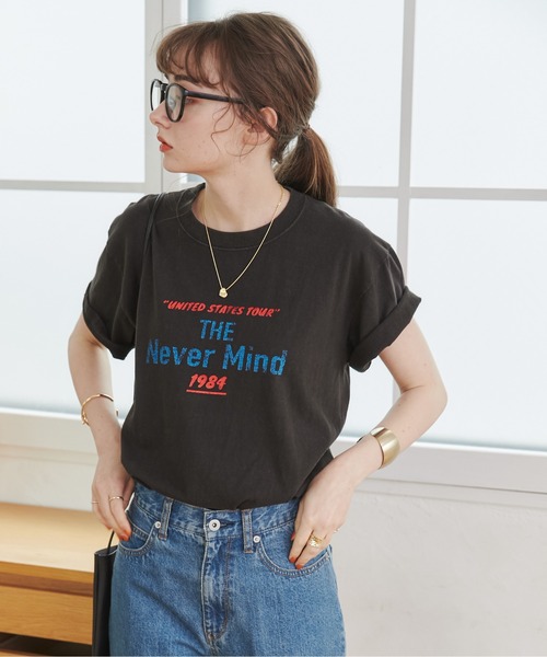 ANGIE(アンジー)の「ツアーロゴTシャツ(半袖)(Tシャツ/カットソー・レディース・ダークグレー/ホワイト/オフホワイト・MEDIUM/LARGE)」の21枚目の写真