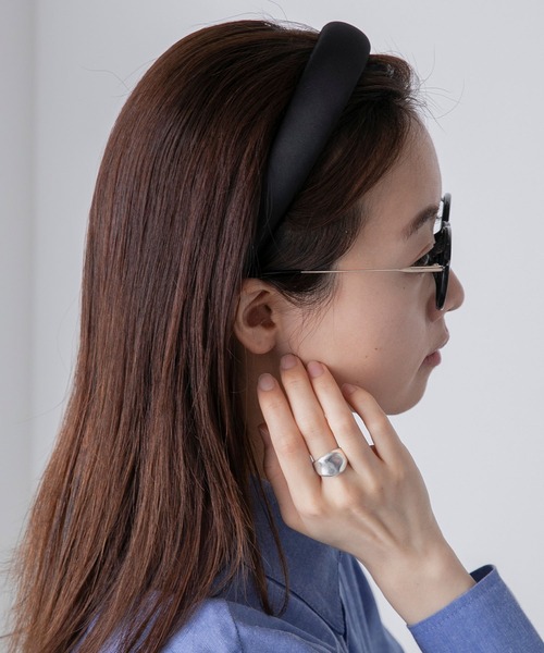 BONLECILL（ボンルシール）の「クラシックカチューシャ（カチューシャ・レディース・ブラウン/アイボリー/ブラック系/ブラック/ブラウン系/アイボリー系・FREE）」の12枚目の写真