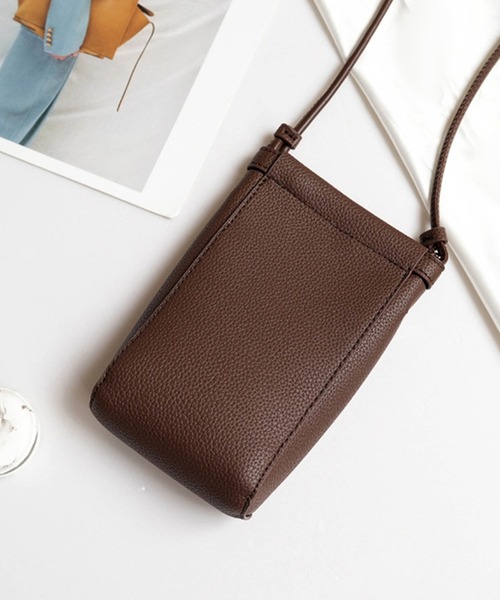 SAISON DE PAPILLON(セゾンドパピヨン)の「【軽量バック】ミニショルダー(ショルダーバッグ・レディース・ブラック/ベージュ/ブラウン/チョコ/アイボリー・フリー)」の1枚目の写真