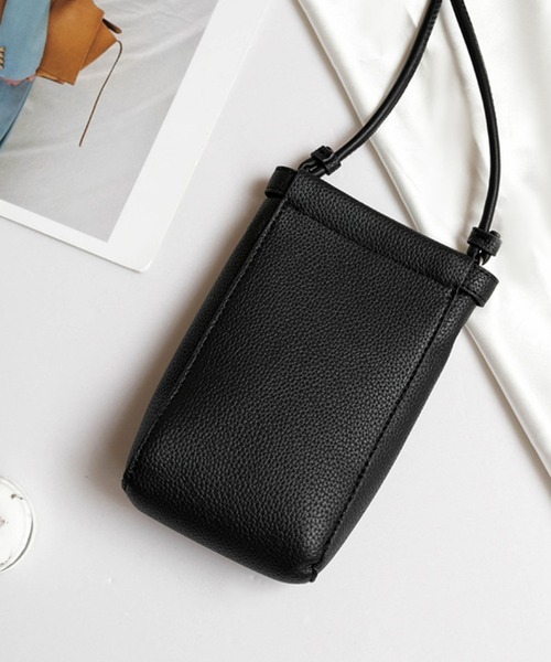 SAISON DE PAPILLON(セゾンドパピヨン)の「【軽量バック】ミニショルダー(ショルダーバッグ・レディース・ブラック/ベージュ/ブラウン/チョコ/アイボリー・フリー)」の4枚目の写真