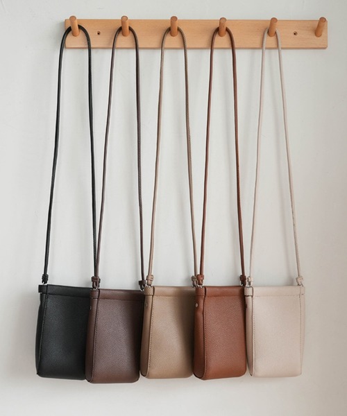 SAISON DE PAPILLON(セゾンドパピヨン)の「【軽量バック】ミニショルダー(ショルダーバッグ・レディース・ブラック/ベージュ/ブラウン/チョコ/アイボリー・フリー)」の13枚目の写真