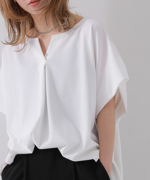 n'OrLABEL（ノアールレーベル）の「【機能素材】『フレンチスリーブカットソー』（Tシャツ/カットソー・レディース・モカ/グリーン/ネイビー/オフホワイト/オレンジ/ブラック/ダークネイビー・FREE）」の2枚目の写真