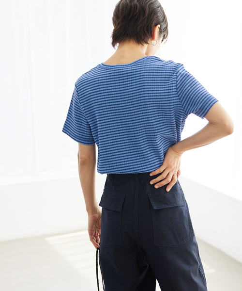 JOURNAL STANDARD relume（ジャーナルスタンダード　レリューム）の「ストレッチクレープクルーネックTEE（Tシャツ/カットソー・レディース・ブラック/ネイビー/ブルー・FREE）」の13枚目の写真