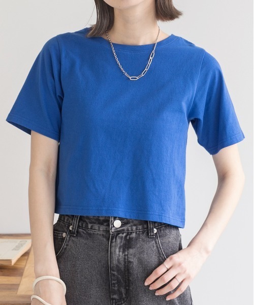 ad thie（アドティエ）の「シンプル無地 ボーダー ショート丈ミニTシャツ（Tシャツ/カットソー・レディース・ブラック/グリーン/セージグリーン/イエロー/ホワイト/ブルー/チェリーレッド/ダークブルー/オフホワイト/オレンジ/レッド/ダークブラウン/ピンク/チャコール/ミント/ブルーグレー・FREE）」の11枚目の写真