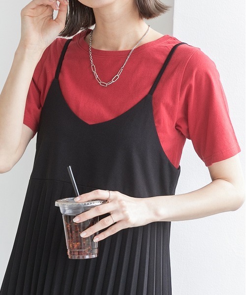 ad thie（アドティエ）の「シンプル無地 ボーダー ショート丈ミニTシャツ（Tシャツ/カットソー・レディース・ブラック/グリーン/セージグリーン/イエロー/ホワイト/ブルー/チェリーレッド/ダークブルー/オフホワイト/オレンジ/レッド/ダークブラウン/ピンク/チャコール/ミント/ブルーグレー・FREE）」の14枚目の写真