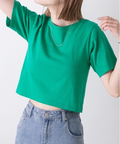 ad thie（アドティエ）の「シンプル無地 ボーダー ショート丈ミニTシャツ（Tシャツ/カットソー・レディース・ブラック/グリーン/セージグリーン/イエロー/ホワイト/ブルー/チェリーレッド/ダークブルー/オフホワイト/オレンジ/レッド/ダークブラウン/ピンク/チャコール/ミント/ブルーグレー・FREE）」の7枚目の写真