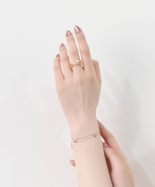 Phoebe（フィービィー）の「2wayリボンパールリング&イヤーカフ（リング・レディース・イエローゴールド・FREE）」の2枚目の写真