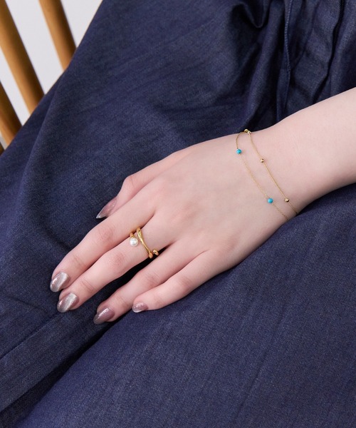 Phoebe（フィービィー）の「2wayリボンパールリング&イヤーカフ（リング・レディース・イエローゴールド・FREE）」の3枚目の写真